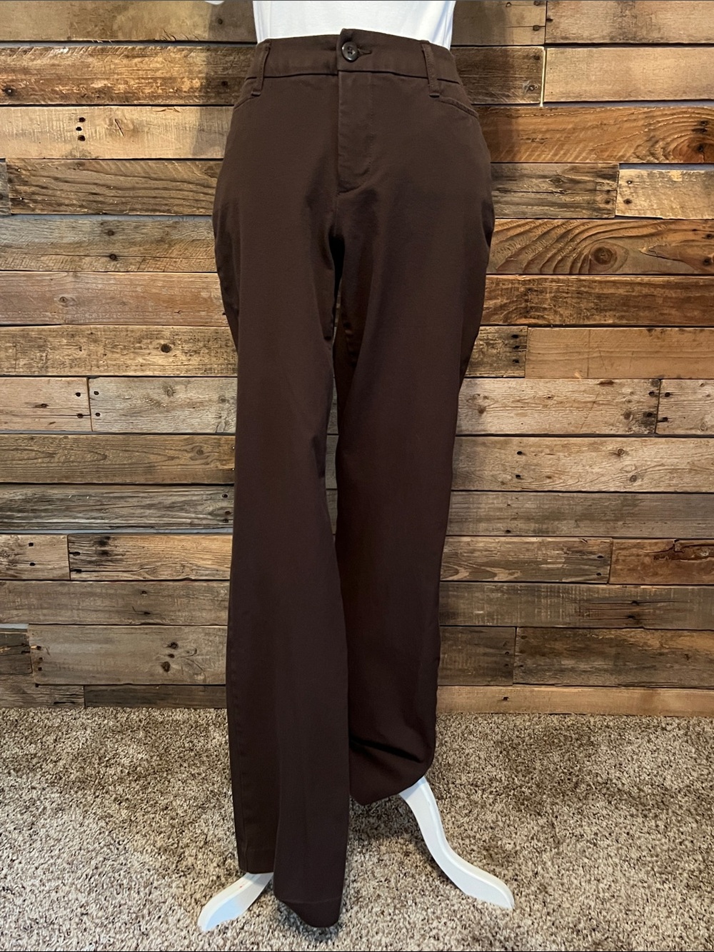 Classic Women’s  Brown St. John’s Bay Straight-Leg Slacks